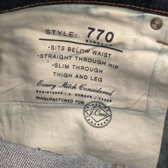 J. Crew Men’s Dark Wash Jeans Style 770 - Picture 6 of 9